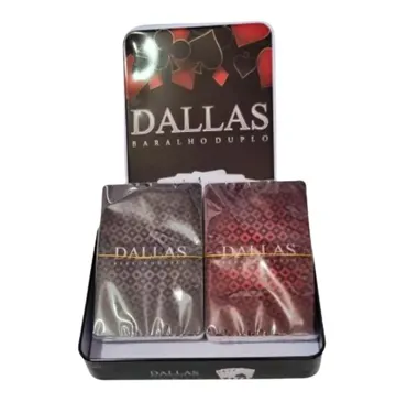 Kit Com Dois Baralhos 108 Cartas Em Embalagem De Lata Dallas